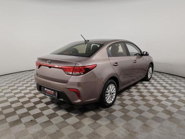 Kia Rio IV с пробегом 2018 года, цена 1 375 000 рублей, 111384 км, седан, Автокод Объявления