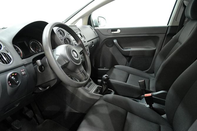 Volkswagen Golf Plus II с пробегом 2012 года, цена 650 000 рублей, 190000 км, хэтчбек, Автокод Объявления