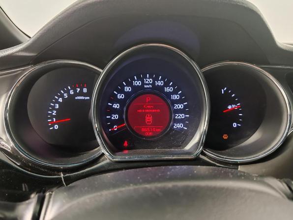 Kia Ceed II Рестайлинг с пробегом 2016 года, цена 1 049 000 рублей, 86513 км, хэтчбек, Автокод Объявления