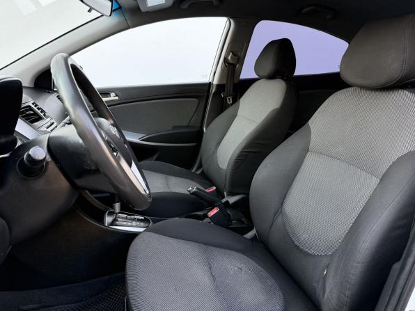Hyundai Solaris I с пробегом 2013 года, цена 570 000 рублей, 362166 км, седан, Автокод Объявления