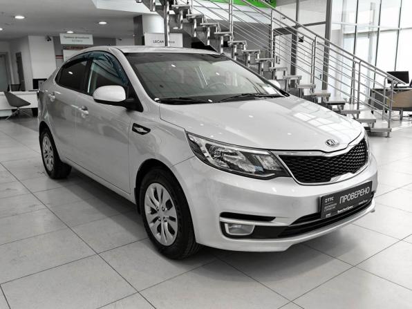 Kia Rio III Рестайлинг с пробегом 2017 года, цена 1 129 000 рублей, 137570 км, седан, Автокод Объявления