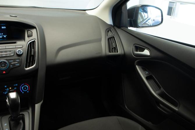 Ford Focus III Рестайлинг с пробегом 2018 года, цена 1 250 000 рублей, 94153 км, хэтчбек, Автокод Объявления