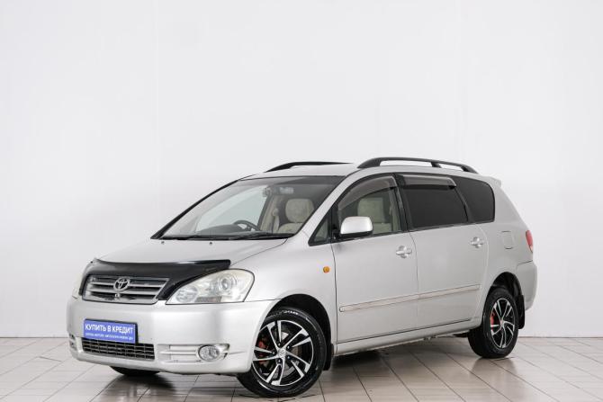 Toyota Ipsum II (M20) с пробегом 2001 года, цена 829 000 рублей, 246000 км, компактвэн, Автокод Объявления