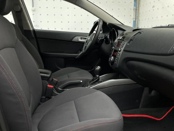 Kia Cerato II с пробегом 2011 года, цена 935 000 рублей, 219906 км, седан, Автокод Объявления