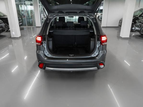 Mitsubishi Outlander III Рестайлинг 2 с пробегом 2016 года, цена 1 590 000 рублей, 215090 км, внедорожник, Автокод Объявления