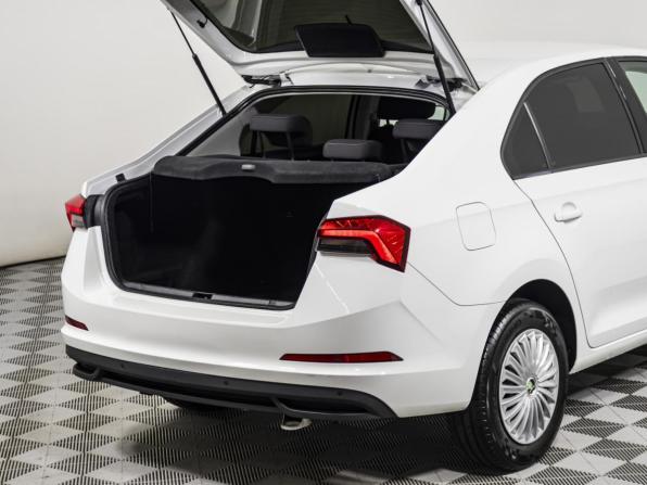 Skoda Rapid II с пробегом 2022 года, цена 1 450 000 рублей, 117587 км, лифтбек, Автокод Объявления