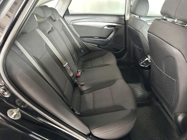 Hyundai i40 I Рестайлинг с пробегом 2015 года, цена 1 310 000 рублей, 164000 км, седан, Автокод Объявления