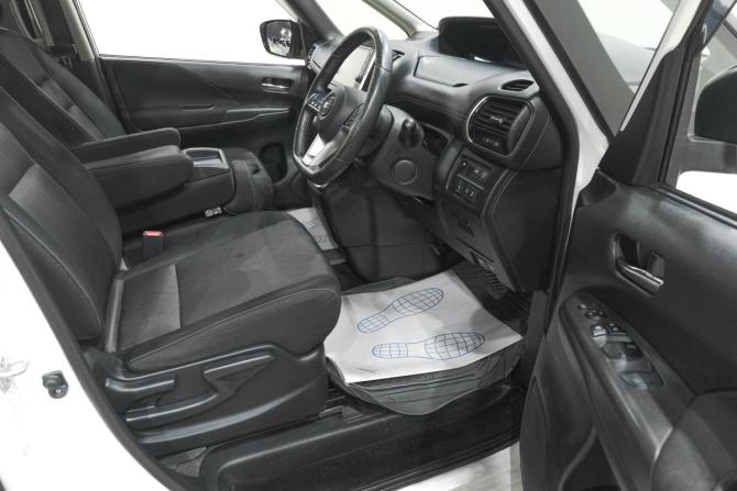 Nissan Serena V (C27) с пробегом 2017 года, цена 1 869 000 рублей, 136000 км, минивэн, Автокод Объявления