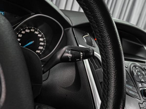 Ford Focus III с пробегом 2012 года, цена 870 000 рублей, 153118 км, хэтчбек, Автокод Объявления