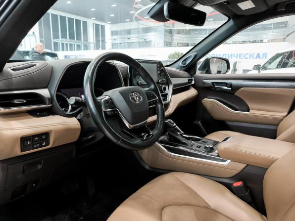 Toyota Highlander IV (XU70) с пробегом 2021 года, цена 4 599 000 рублей, 86000 км, внедорожник, Автокод Объявления