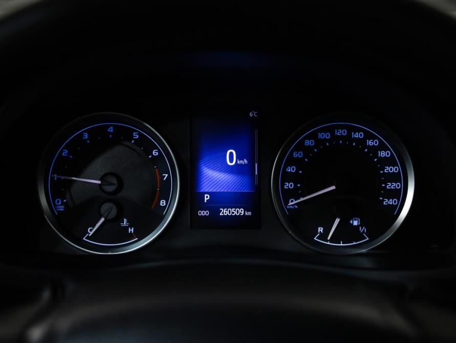 Toyota Corolla XI (E160 E170 E180) Рестайлинг 1 Санкт-Петербург  - изображение 12