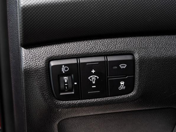 Hyundai Creta I Рестайлинг с пробегом 2021 года, цена 2 480 000 рублей, 43910 км, внедорожник, Автокод Объявления