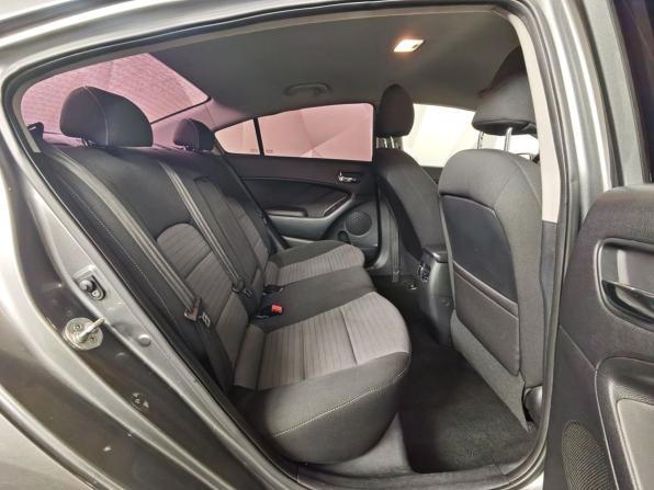 Kia Cerato III с пробегом 2014 года, цена 825 000 рублей, 306570 км, седан, Автокод Объявления