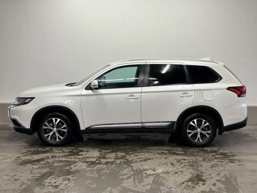 Mitsubishi Outlander III Рестайлинг 2 Саратов  - изображение 5