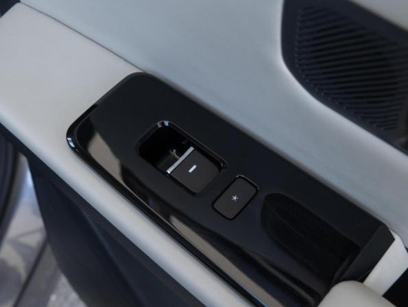 JETOUR DASHING I с пробегом 2023 года, цена 2 100 000 рублей, 47158 км, внедорожник, Автокод Объявления