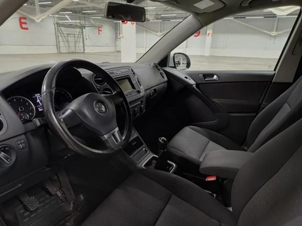 Volkswagen Tiguan I Рестайлинг с пробегом 2016 года, цена 1 250 000 рублей, 225141 км, внедорожник, Автокод Объявления