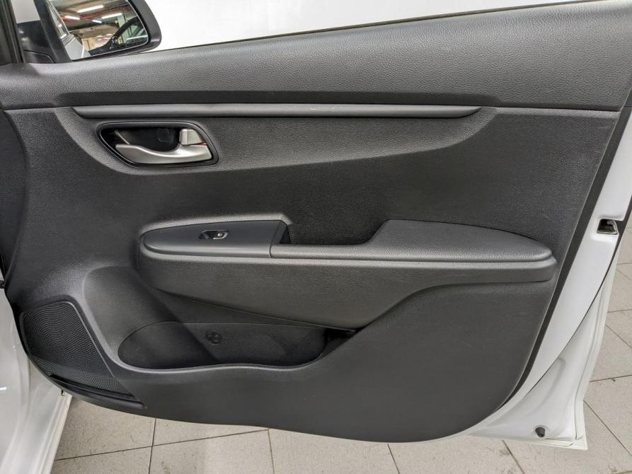 Kia Rio IV Рестайлинг Санкт-Петербург  - изображение 19