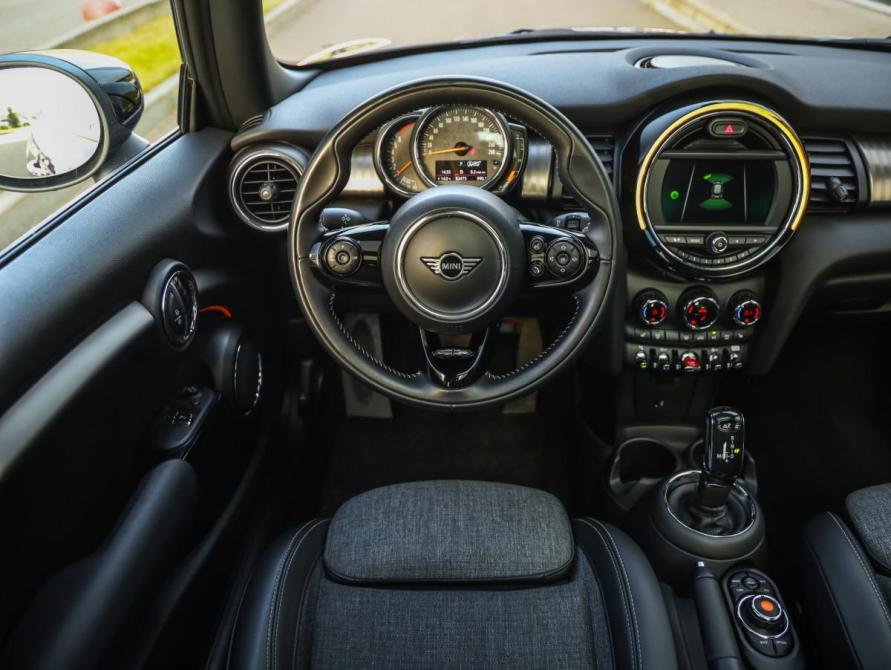 Mini Hatch III (F55/F56) Рестайлинг Санкт-Петербург  - изображение 17