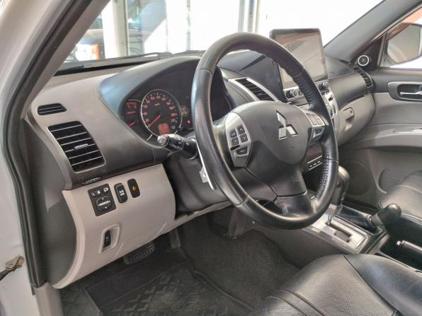 Mitsubishi Pajero Sport II Рестайлинг с пробегом 2014 года, цена 1 990 000 рублей, 160400 км, внедорожник, Автокод Объявления