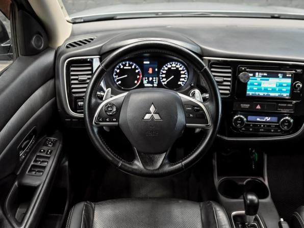Mitsubishi Outlander III с пробегом 2012 года, цена 1 520 000 рублей, 126315 км, внедорожник, Автокод Объявления