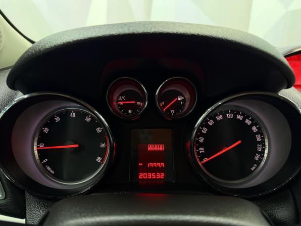 Opel Mokka I с пробегом 2014 года, цена 850 000 рублей, 203412 км, внедорожник, Автокод Объявления