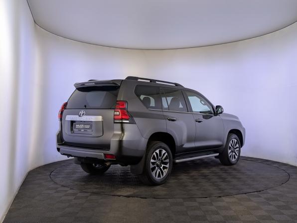 Toyota Land Cruiser Prado 150 Series Рестайлинг 3 с пробегом 2022 года, цена 7 990 000 рублей, 30746 км, внедорожник, Автокод Объявления