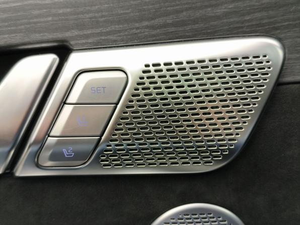Kia Mohave I Рестайлинг 2 с пробегом 2022 года, цена 4 342 000 рублей, 147810 км, внедорожник, Автокод Объявления