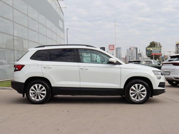 Skoda Karoq I с пробегом 2020 года, цена 2 500 000 рублей, 104736 км, внедорожник, Автокод Объявления