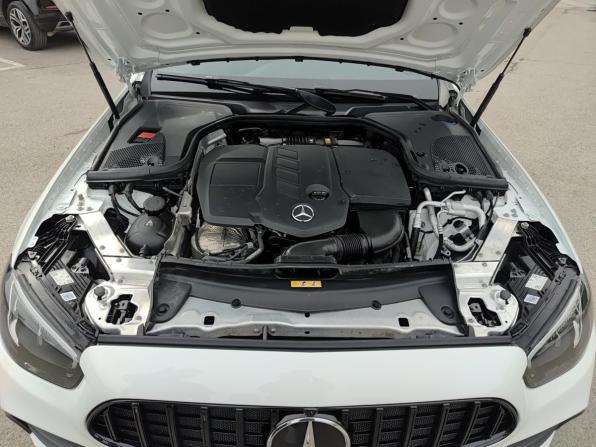 Mercedes-Benz E-Класс V (W213 S213 C238) Рестайлинг с пробегом 2021 года, цена 5 300 000 рублей, 65672 км, седан, Автокод Объявления
