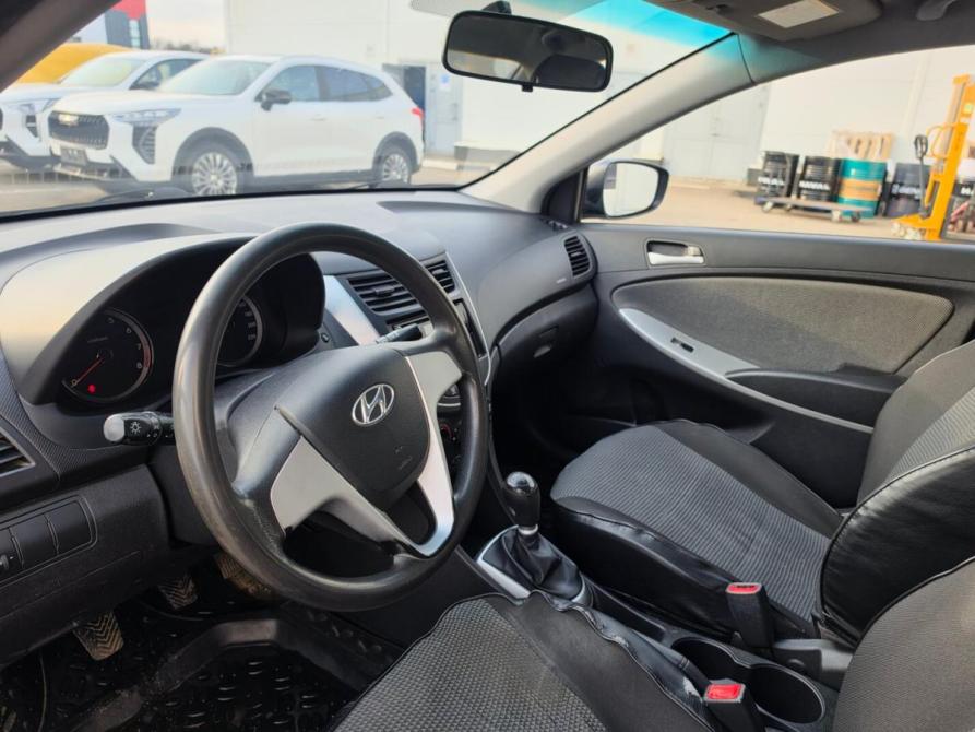 Hyundai Solaris I Москва  - изображение 9