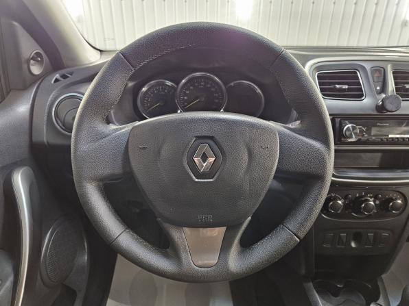 Renault Logan II с пробегом 2018 года, цена 590 000 рублей, 165378 км, седан, Автокод Объявления