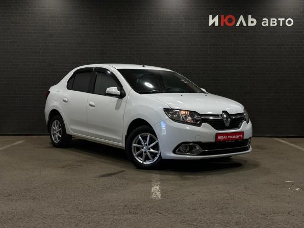 Renault Logan II с пробегом 2017 года, цена 820 000 рублей, 100380 км, седан, Автокод Объявления