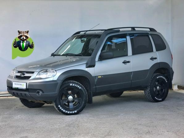 Chevrolet Niva I Рестайлинг с пробегом 2018 года, цена 880 000 рублей, 56000 км, внедорожник, Автокод Объявления