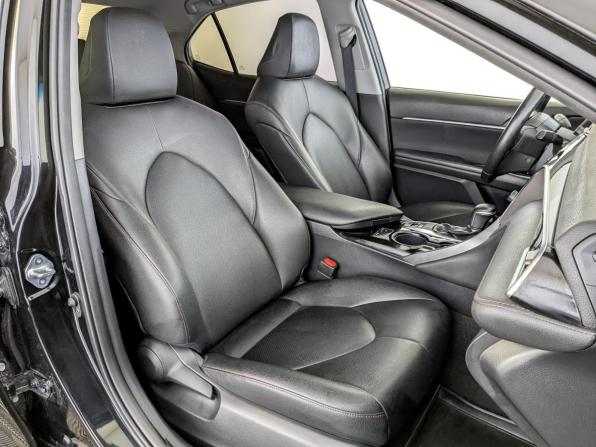 Toyota Camry VIII (XV70) с пробегом 2020 года, цена 2 135 000 рублей, 209573 км, седан, Автокод Объявления