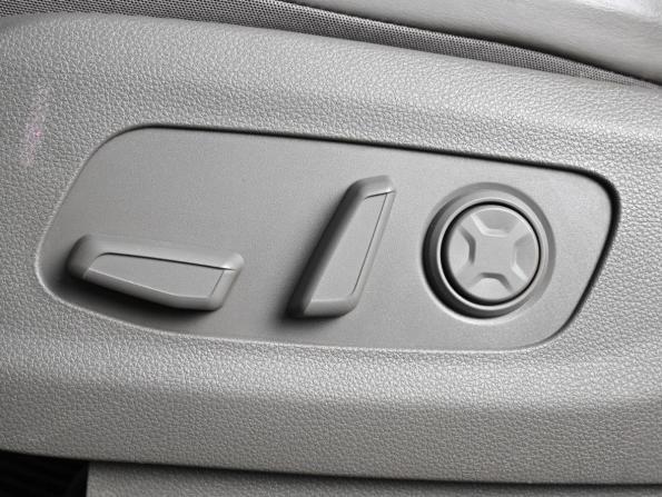 Kia Carnival IV с пробегом 2022 года, цена 4 849 000 рублей, 52529 км, минивэн, Автокод Объявления