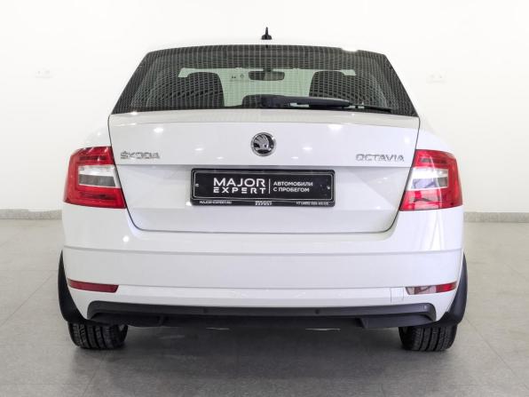 Skoda Octavia III (A7) Рестайлинг с пробегом 2019 года, цена 2 475 000 рублей, 26523 км, лифтбек, Автокод Объявления