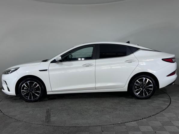 JAC J7 I с пробегом 2023 года, цена 1 380 000 рублей, 43388 км, хэтчбек, Автокод Объявления