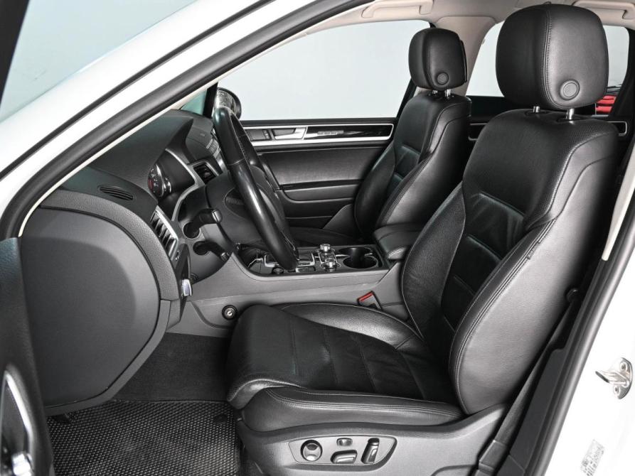 Volkswagen Touareg II Рестайлинг Ростов-на-Дону  - изображение 10