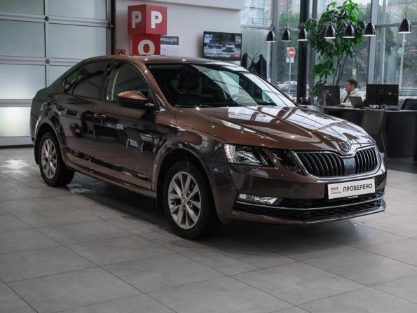Skoda Octavia III (A7) Рестайлинг с пробегом 2017 года, цена 1 650 000 рублей, 128878 км, лифтбек, Автокод Объявления