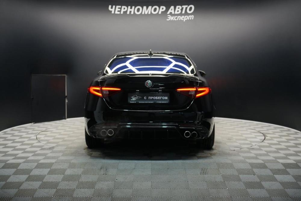 Alfa Romeo Giulia II (952) Рестайлинг Крым  - изображение 4