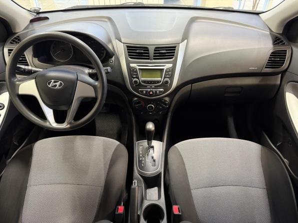 Hyundai Solaris I с пробегом 2011 года, цена 687 000 рублей, 182000 км, седан, Автокод Объявления