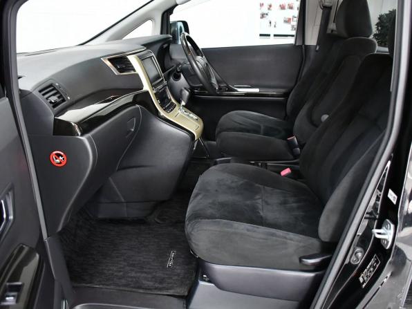Toyota Vellfire I с пробегом 2011 года, цена 2 475 000 рублей, 155697 км, минивэн, Автокод Объявления