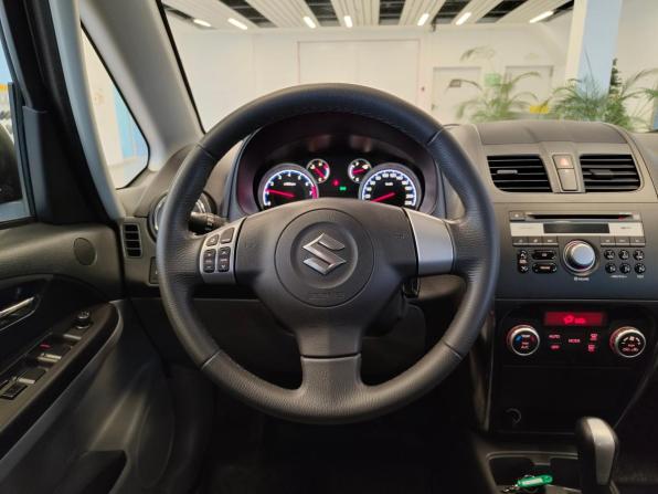 Suzuki SX4 I (Classic) Рестайлинг с пробегом 2013 года, цена 1 099 000 рублей, 63719 км, хэтчбек, Автокод Объявления