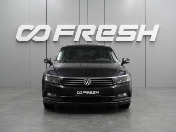 Volkswagen Passat B8 с пробегом 2017 года, цена 1 598 000 рублей, 140493 км, седан, Автокод Объявления