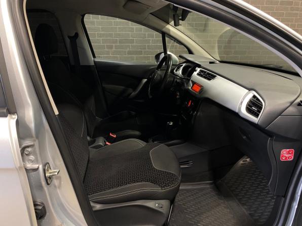 Citroen C3 II с пробегом 2010 года, цена 370 000 рублей, 139720 км, хэтчбек, Автокод Объявления