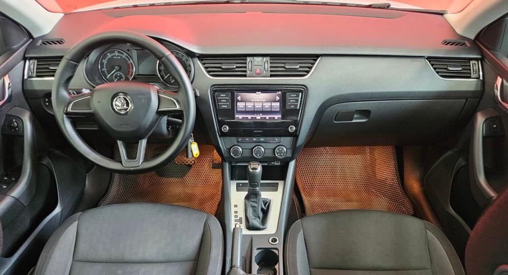 Skoda Octavia III (A7) Рестайлинг Вологда  - изображение 9