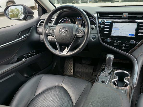 Toyota Camry VIII (XV70) с пробегом 2021 года, цена 3 300 000 рублей, 27786 км, седан, Автокод Объявления