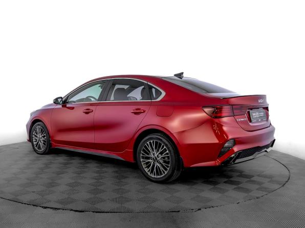 Kia Cerato IV Рестайлинг с пробегом 2021 года, цена 2 425 000 рублей, 48655 км, седан, Автокод Объявления