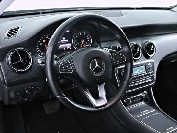 Mercedes-Benz A-Класс III (W176) Рестайлинг с пробегом 2016 года, цена 1 510 000 рублей, 69000 км, хэтчбек, Автокод Объявления