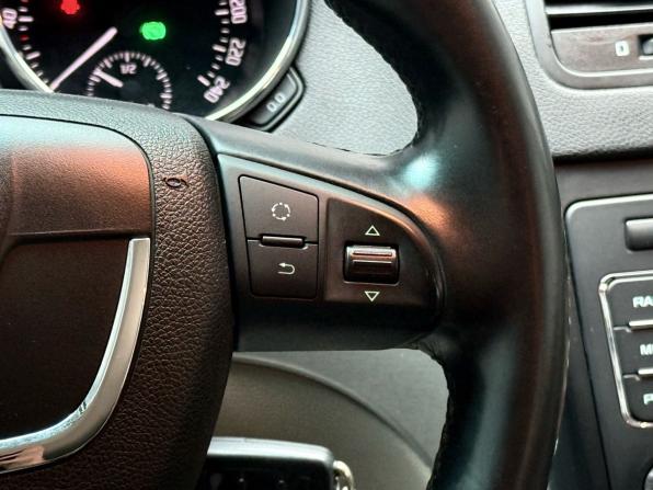 Skoda Yeti I с пробегом 2011 года, цена 1 099 000 рублей, 182059 км, внедорожник, Автокод Объявления